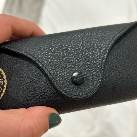 Ray ban case - Picture 4 of 6
